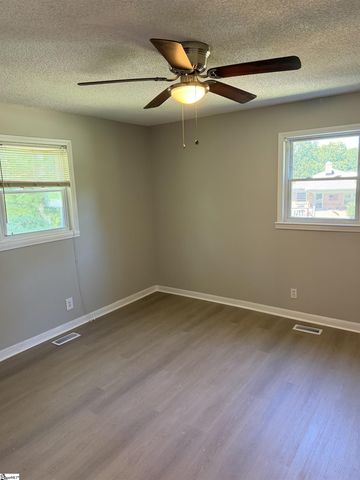 131A Oak Hill Drive, Greenville, SC 29617
