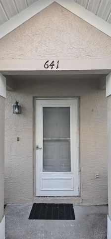 641 KENSINGTON LAKE CIRCLE, Brandon, FL 33511