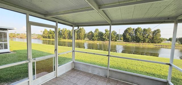 641 KENSINGTON LAKE CIRCLE, Brandon, FL 33511