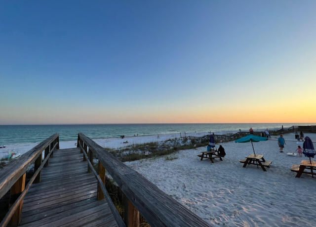 362 Miramar Beach Drive 22, Miramar Beach, FL 32550