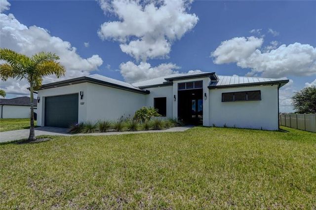 1227 NW 40th PL, Cape Coral, FL 33993