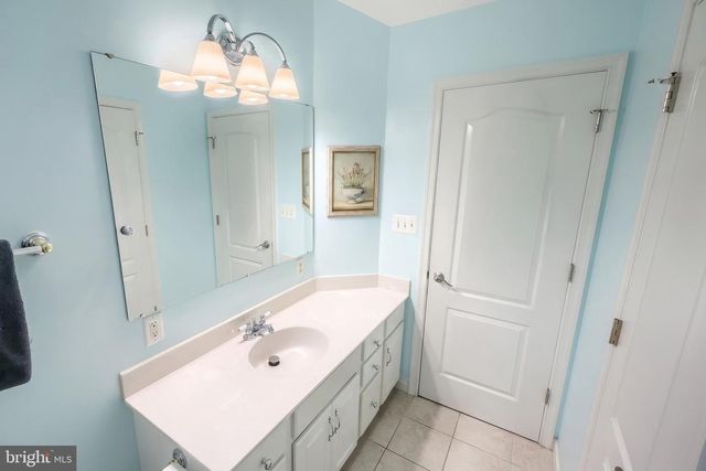 1124 SARAZEN WAY, York, PA 17404