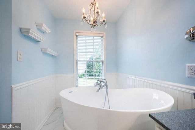 1124 SARAZEN WAY, York, PA 17404