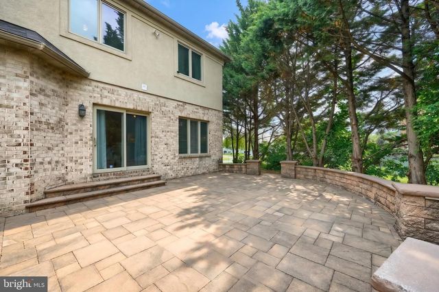 1124 SARAZEN WAY, York, PA 17404