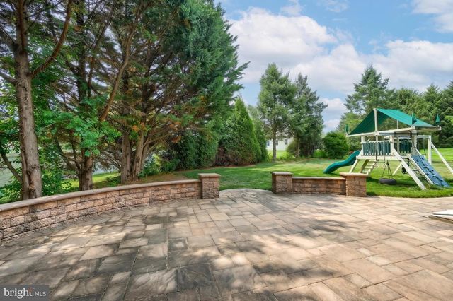 1124 SARAZEN WAY, York, PA 17404