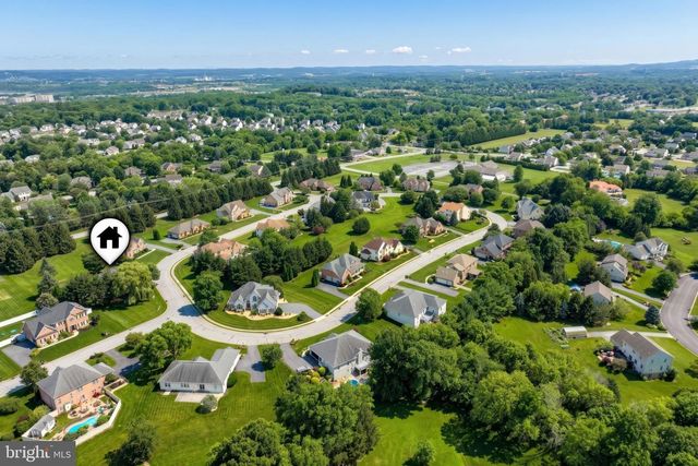 1124 SARAZEN WAY, York, PA 17404