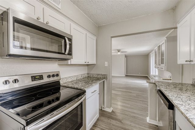 205 San Jacinto Court, Waxahachie, TX 75165