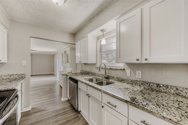 205 San Jacinto Court, Waxahachie, TX 75165