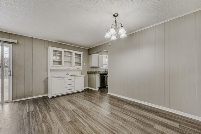 205 San Jacinto Court, Waxahachie, TX 75165