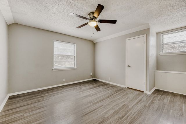 205 San Jacinto Court, Waxahachie, TX 75165