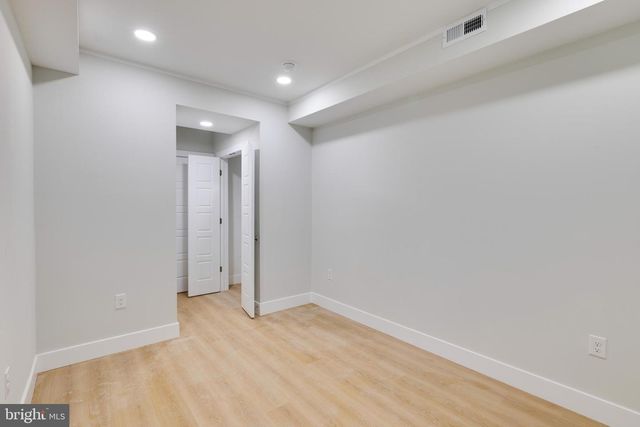 1511 W FLORA ST, Philadelphia, PA 19121