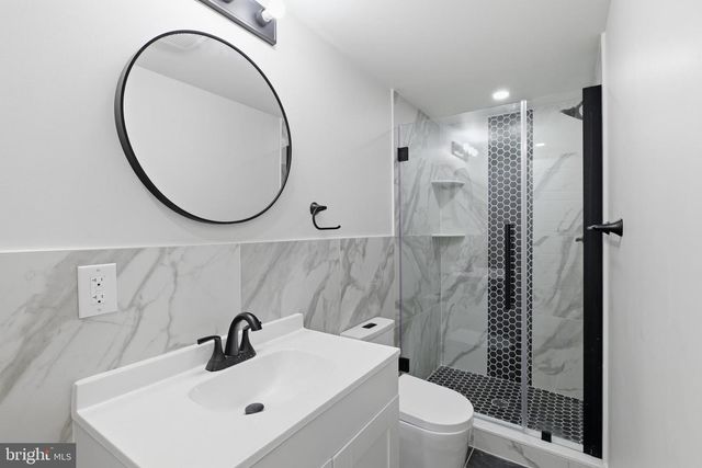 1511 W FLORA ST, Philadelphia, PA 19121
