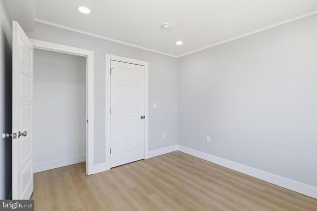 1511 W FLORA ST, Philadelphia, PA 19121