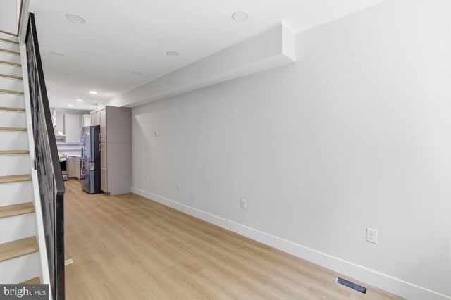 1511 W FLORA ST, Philadelphia, PA 19121