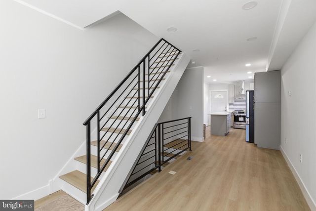 1511 W FLORA ST, Philadelphia, PA 19121