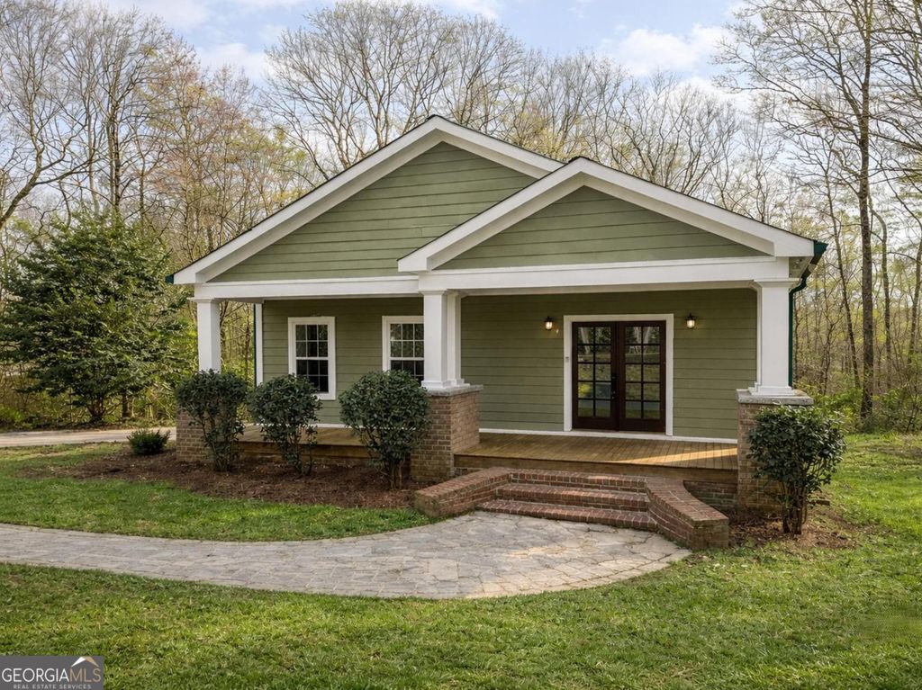 380 Creekside Drive, Arnoldsville, GA 30619