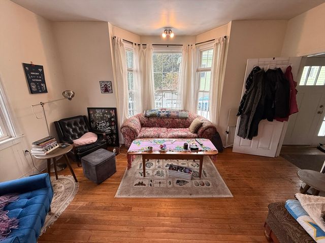 7-9 Biltmore Street 9, Boston, MA 02130