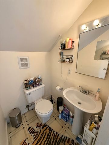 7-9 Biltmore Street 9, Boston, MA 02130