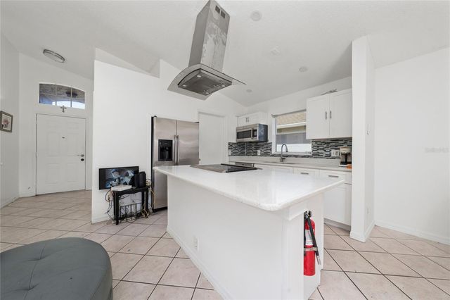 2044 DONEGAN PLACE, Orlando, FL 32826