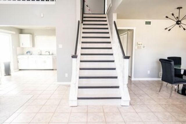 1922 Pinecrest Drive, Carrollton, TX 75010