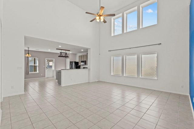 7318 Parkview Drive, Hitchcock, TX 77563