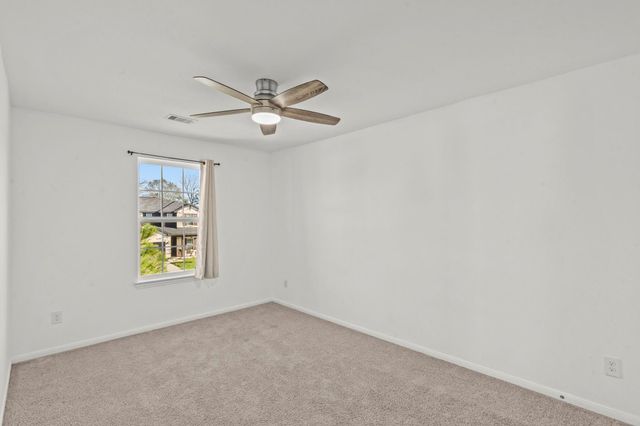 7318 Parkview Drive, Hitchcock, TX 77563