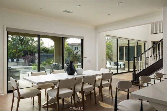 114 Great Oak, Irvine, CA 92602