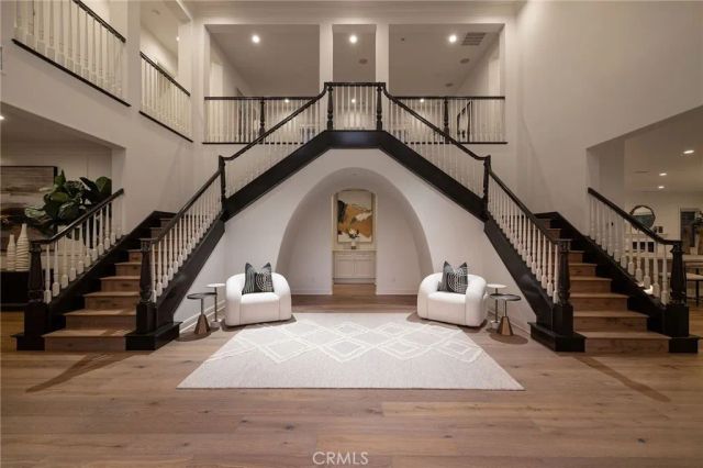 114 Great Oak, Irvine, CA 92602