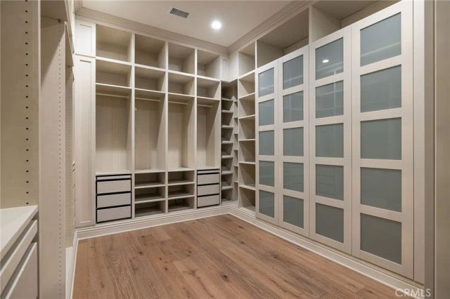 114 Great Oak, Irvine, CA 92602