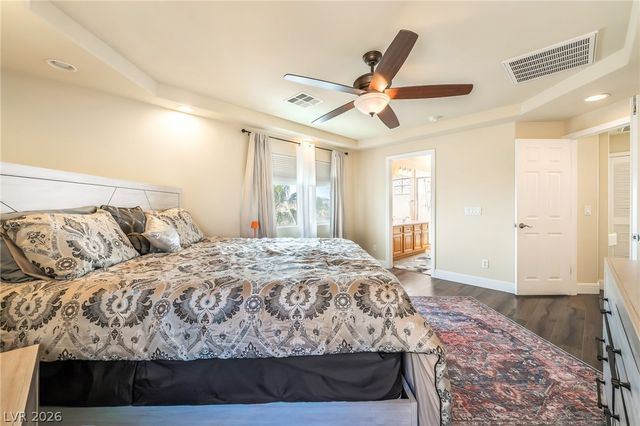 6877 Philharmonic Avenue, Las Vegas, NV 89139