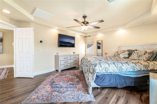 6877 Philharmonic Avenue, Las Vegas, NV 89139