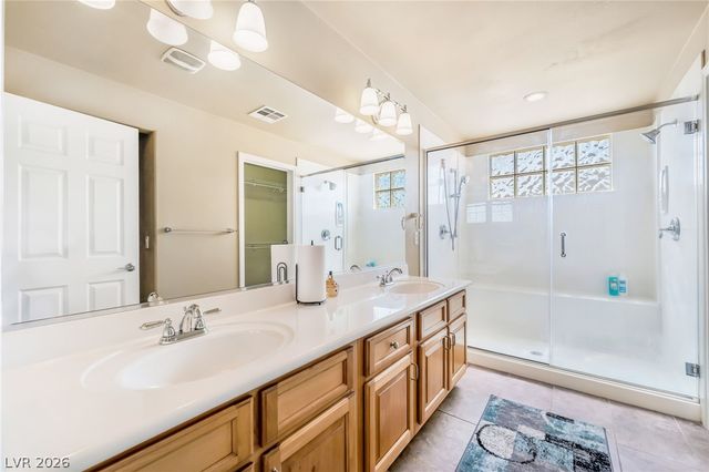 6877 Philharmonic Avenue, Las Vegas, NV 89139