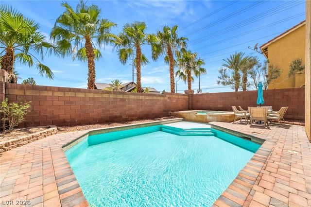 6877 Philharmonic Avenue, Las Vegas, NV 89139