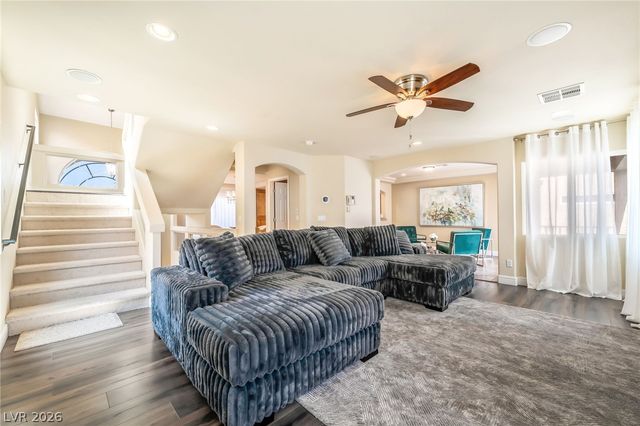 6877 Philharmonic Avenue, Las Vegas, NV 89139