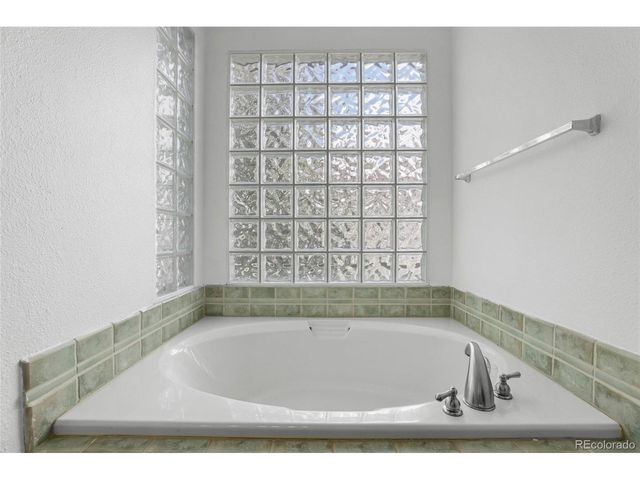 145 Wolf Creek Trl, Broomfield, CO 80020