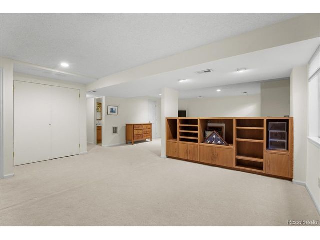 145 Wolf Creek Trl, Broomfield, CO 80020