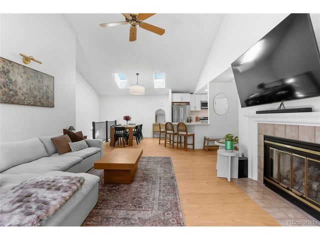 145 Wolf Creek Trl, Broomfield, CO 80020