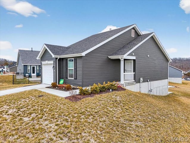 3247 White Pine Drive, Imperial, MO 63052