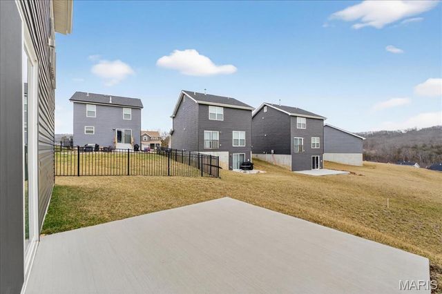 3247 White Pine Drive, Imperial, MO 63052