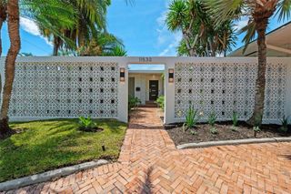 11530 NE 22nd Dr, North Miami, FL 33181