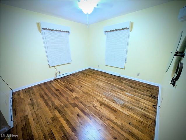 600 E South Street, Harrisville, WV 26362