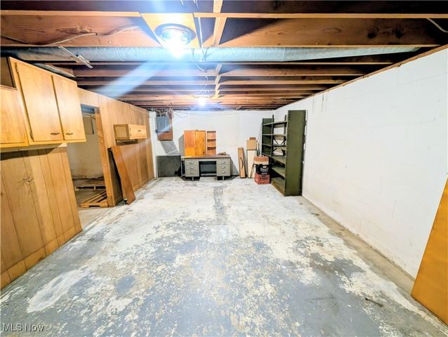 600 E South Street, Harrisville, WV 26362