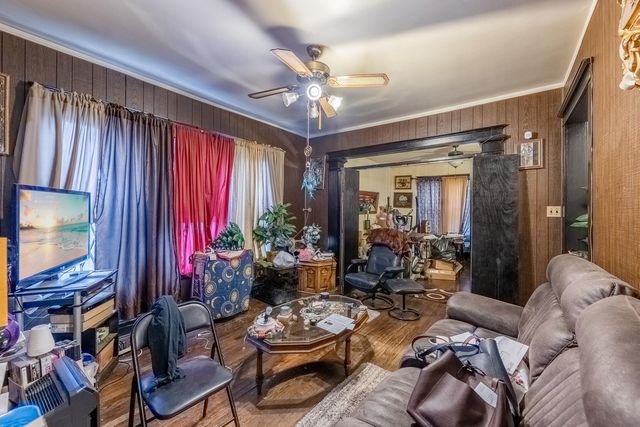 11849 S Wentworth Avenue, Chicago, IL 60628