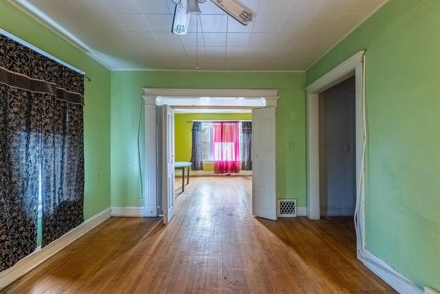 11849 S Wentworth Avenue, Chicago, IL 60628