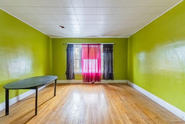 11849 S Wentworth Avenue, Chicago, IL 60628
