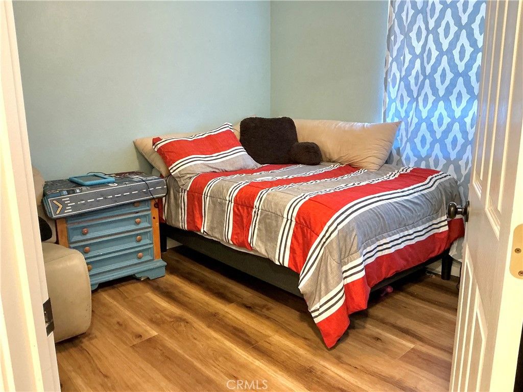 Image 17 of property listing at 58319 Mountain View, Yucca Valley, CA 92284