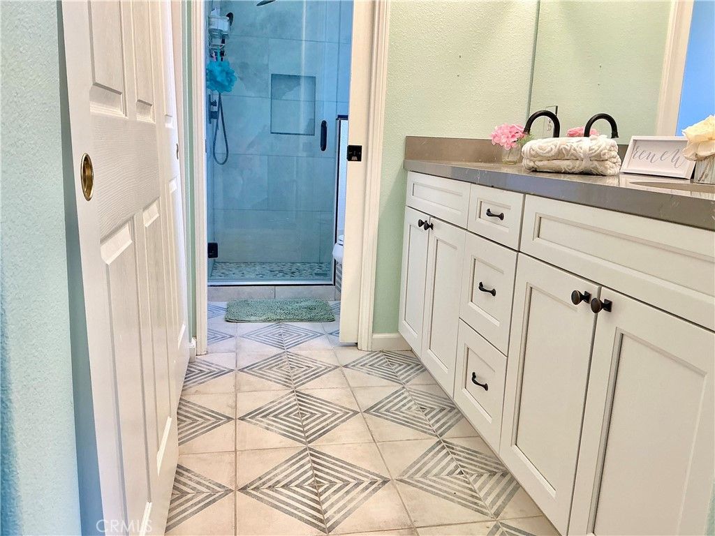 Image 23 of property listing at 58319 Mountain View, Yucca Valley, CA 92284