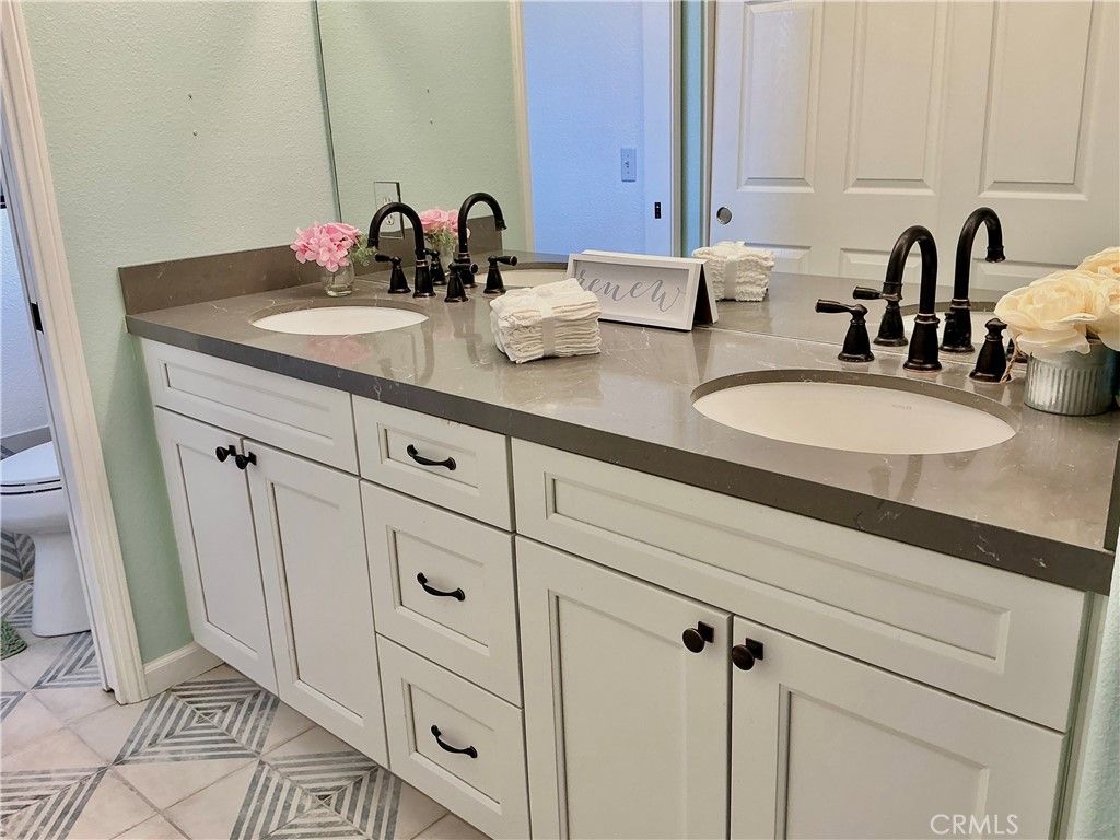 Image 24 of property listing at 58319 Mountain View, Yucca Valley, CA 92284