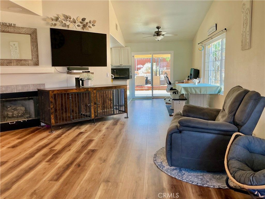 Image 4 of property listing at 58319 Mountain View, Yucca Valley, CA 92284
