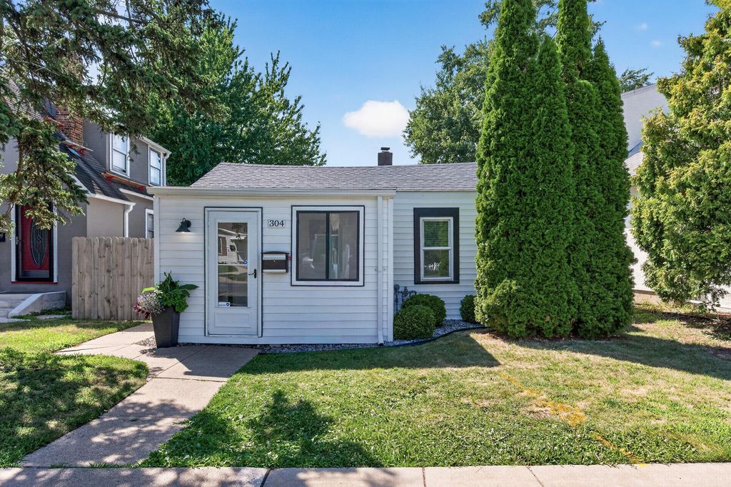 304 11th Avenue S, South Saint Paul, MN 55075 — photo 4